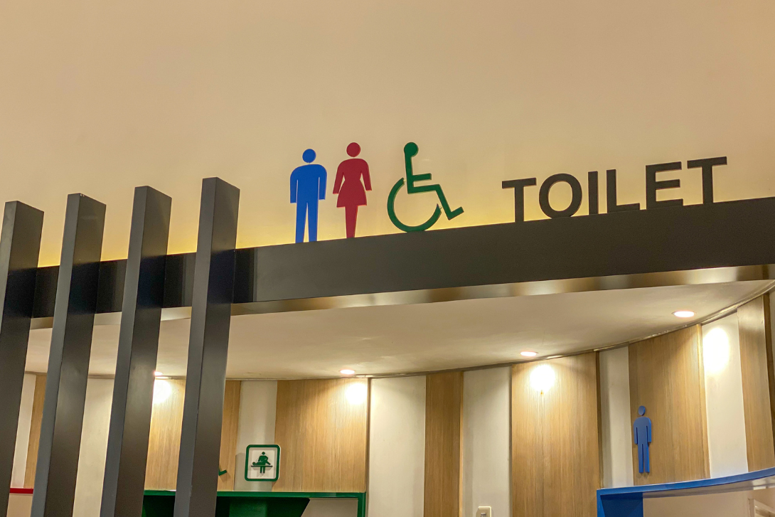 Handy Public Bathroom Hacks for Menstrual Cup and Disc Users